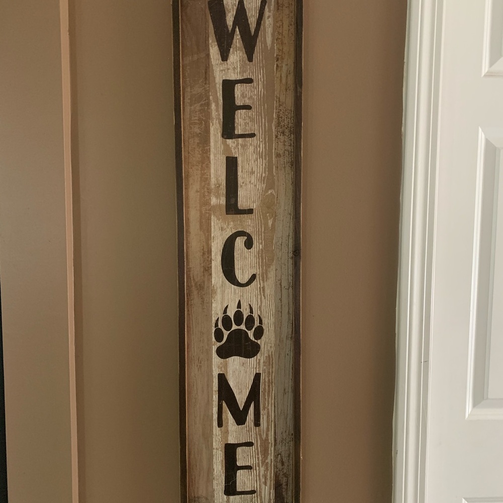 Rustic Welcome Sign